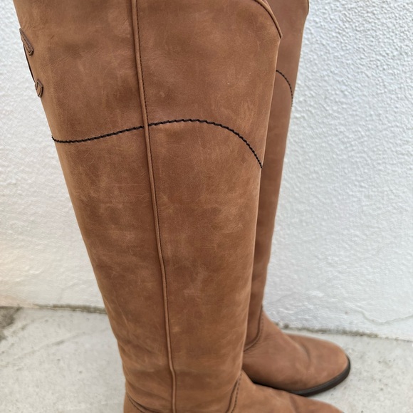 Chanel Interlocking CC Logo Tan Knee-High Leather Riding Boots - Picture 4 of 11